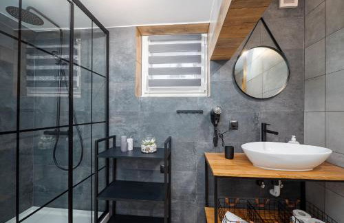 Domek RiverHut Małe Ciche - SkyWalk - blisko do szlaków TPN Wiktorówki, Rusinowa Polana , Gęsia Szyja , Brzeziny , Psia Trawka , Toporowa Cyrhla , Murowaniec , Hala Gąsienicowa - Foto 26