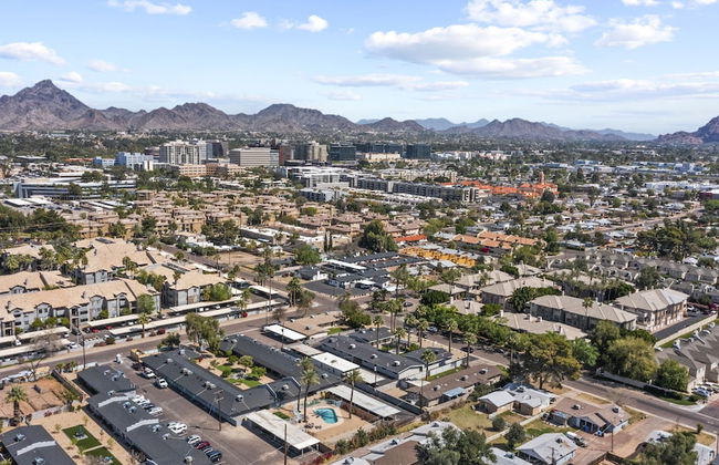 Lovely 1-bedroom condo in Biltmore - Foto 15