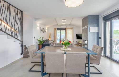 Moderne Villa mit Privatpool, Meerblick, Babybett, BBQ, klimatisierte Schlafzimmer - perfekt zum Biken - Photo 16