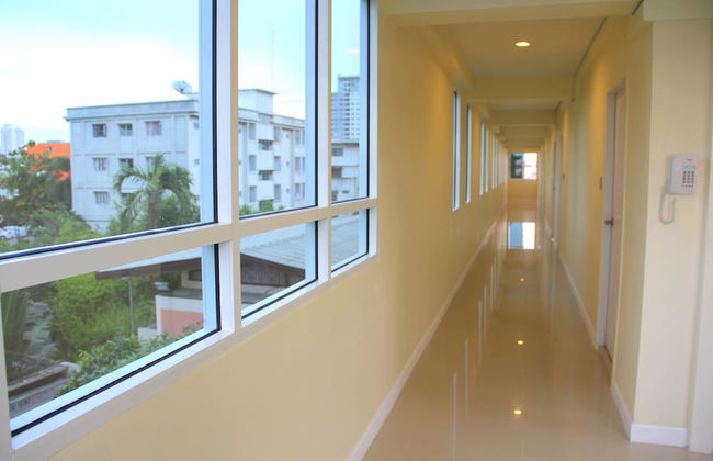 The Arni Sukhumvit 101 - Photo 14