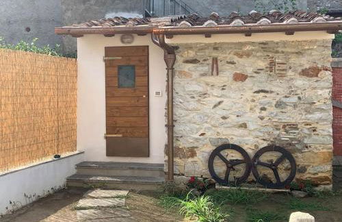 Casa in pietra in antico borgo vicino al centro - Foto 13