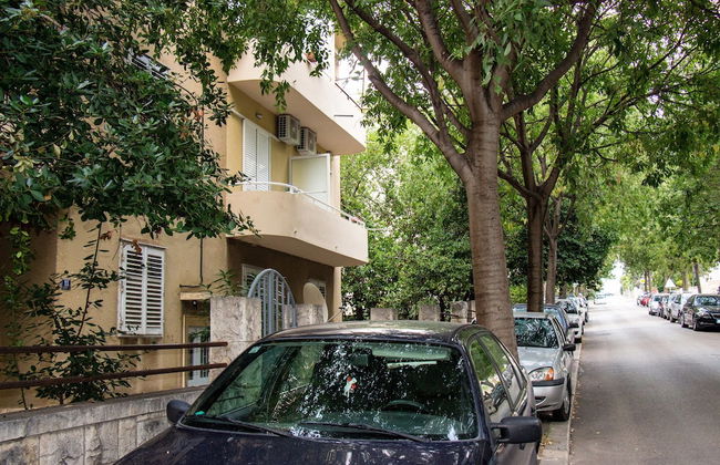 Lugo Apartments - Photo 27