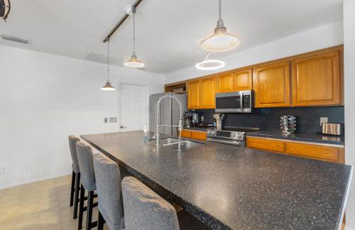 Relaxing Coastal Comfort - Heated Pool - Photo 30