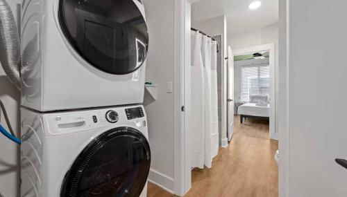 Spacious Studio in Midtown Free Pool and Parking - Foto 4