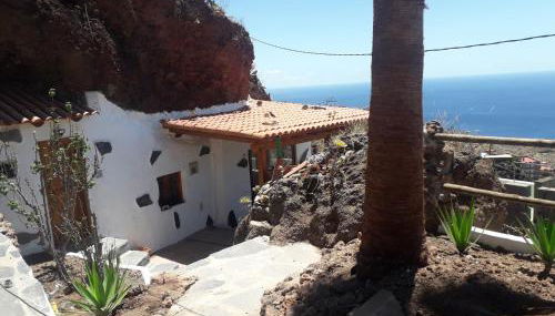 Casa rural Alessia with jacuzzi ,garden & swimming pool - Foto 3