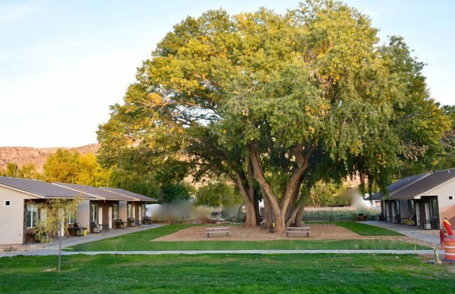 Zion's Camp and Cottages - Photo 60