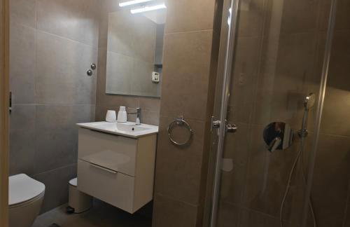 Ma Maison No9 Downtown Villa,Jacuzzi,5bdrs,Parking - Foto 19