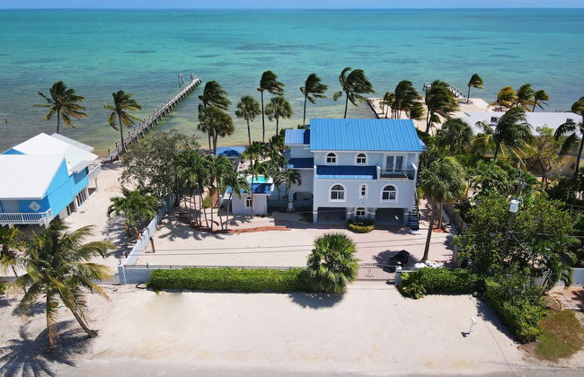 Luxury Beachfront Home With Pool In Islamorada 3 Bedroom Home by RedAwning - Photo 40