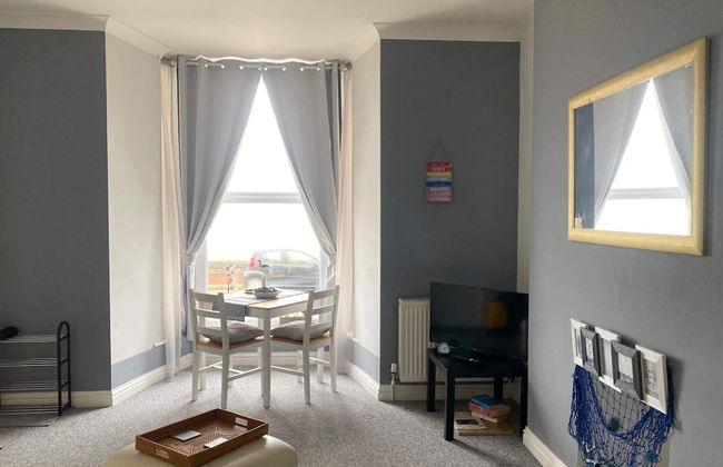 Beachfront Bolthole With Seaview in Idyllic Hythe - Foto 5