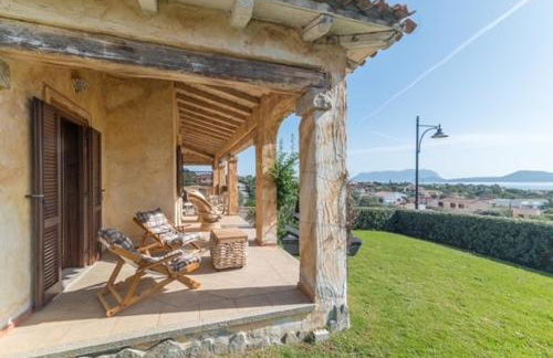 Mansion On The Hill - Photo 13