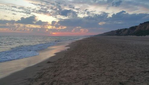 Duplex en Huelva a 15 minutos en coche de las mejores playas de España - Foto 5