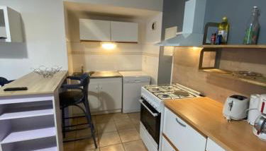 Logement de groupe au centre d'Azay le Rideau - Foto 3