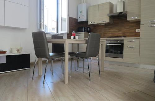 Casa Luna tra Como e Milano - Photo 1