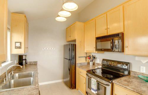 Beach Access and Hot Tub Coastal Gem in Manchester - Foto 9