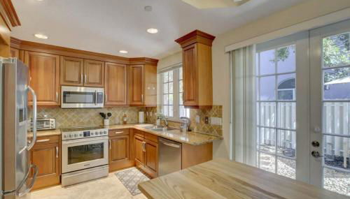 Private Patio Cali King Bed Walk to Las Olas - Foto 2