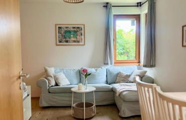 Wohnen im Holzhaus - Photo 1