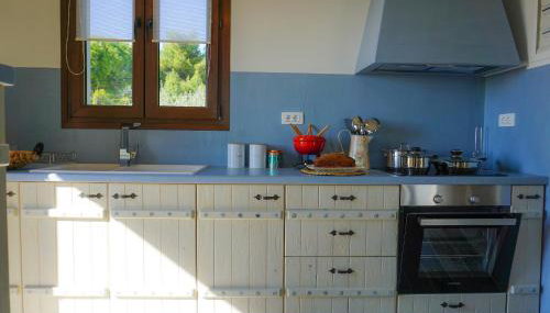 Anio Residence - Rustic Modern with Sea and Mountain View Terrace - Foto 5, stove