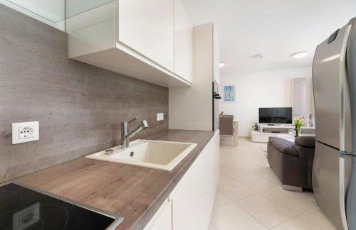 Seafront Maris by EL-PI TOURS - Foto 79