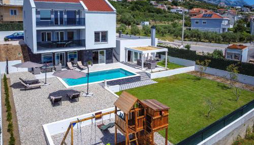 Villa Angelus with heated pool - Photo 3