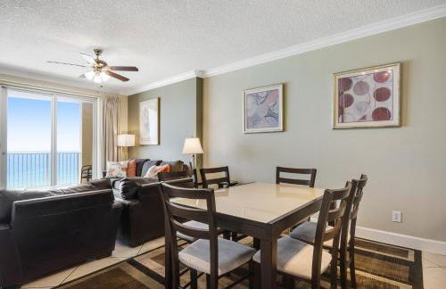 PARKING INCLUDED-Beachfront 2BD Ocean Villa! Gorgeous Amenities, Private Complex - Photo 12