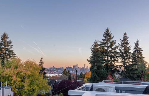 Rooftop access and Views Lake Union Lookout - Photo 8