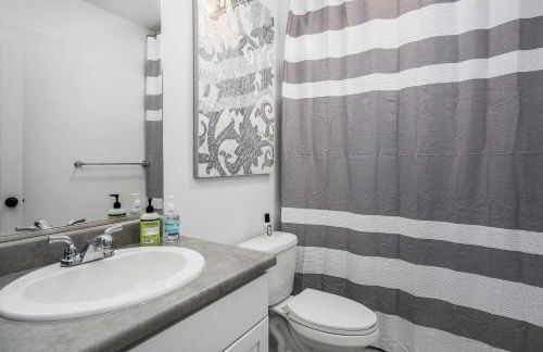 Luxury 2BR Basement Retreat Utah Lake Views - Foto 19