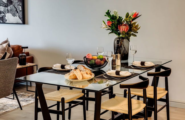 Cape Towns Charming Seaside Avaya Apartment - Photo 22