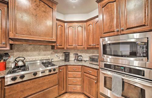 Bentonville Home with Pool Table, 2 Mi to Downtown! - Foto 10