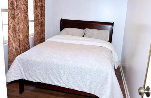 Handsome Home Renovated - close to Metro - Foto 36