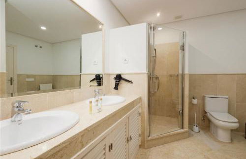 Private heatable infinity pool with sea views in La Mairena, Marbella - Foto 39