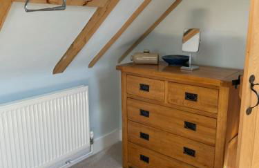 The stable near the business park tube Harry Potter airports - Foto 5