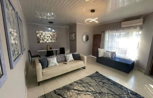 Spacious 2 Bedroomed Semi-detached Fully Furnished Apartment - Foto 8