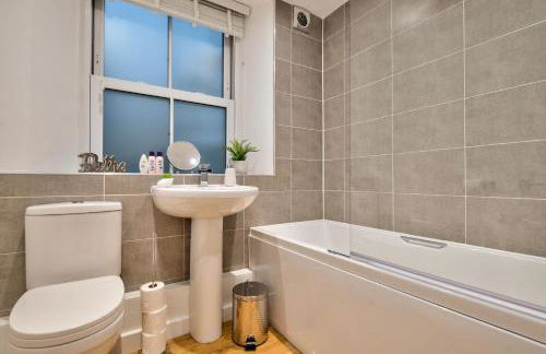 2-Bed Apartment in Stamford Town Centre-Parking & Wi-Fi - Foto 4