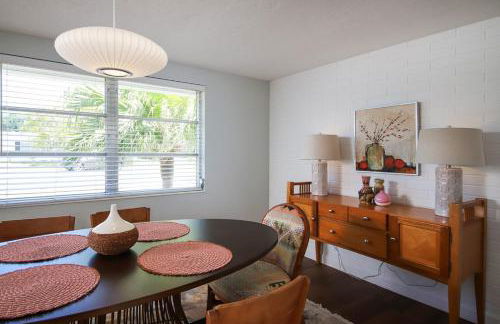 Siesta Sol Art Bungalow- 2 miles to Siesta Key! - Foto 27