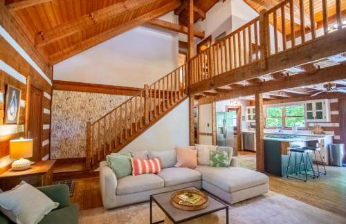 Private Riverfront Cabin, Kayaks, Ping Pong, Gym - Foto 8