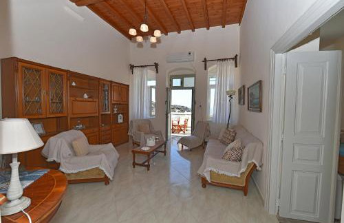 Xατζηράδος - Foto 18