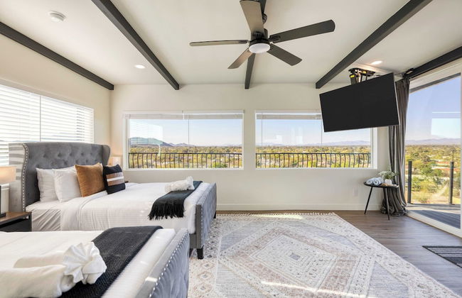 Panoramic Views, Private Pool, Patio Lounge w/ Firepit Royal Palm by Avantstay - Foto 21