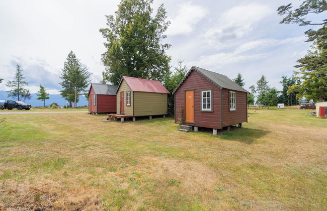 Manapouri Holiday Park - Foto 12