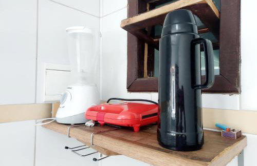 Kitnet Aconchegante com Varanda e Cozinha - Foto 17