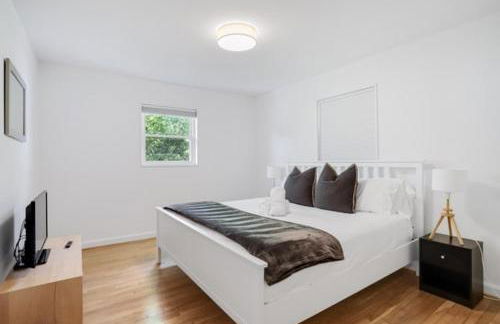 Forest Glen Silver Spring Gem - Parking - Photo 4