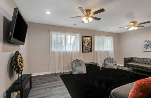 Cozy Cumberland ATL Home w Hot Tub - Foto 30