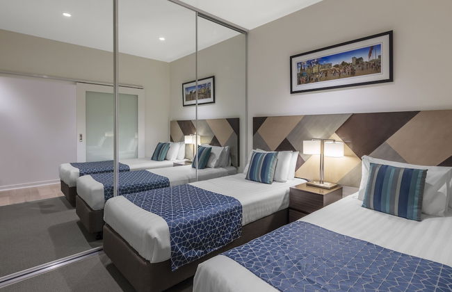 Wyndham Hotel Melbourne - Photo 4