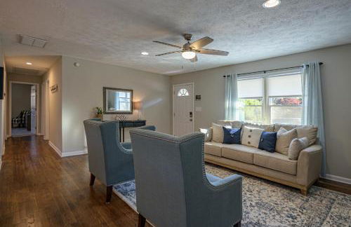 Ranch Style Home & Plenty Of BKYD Space Near KSU - Foto 31