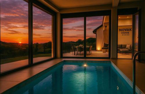 Novak Home - Luxury villa with indoor pool & sauna - Photo 1