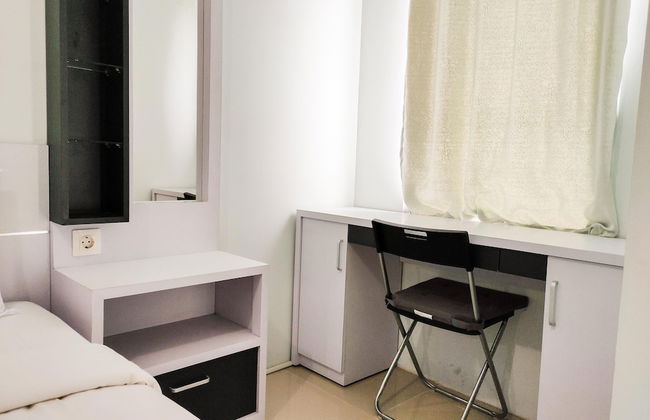 Compact and Cozy Tamansari Mahogany Studio Apartment - Photo 8