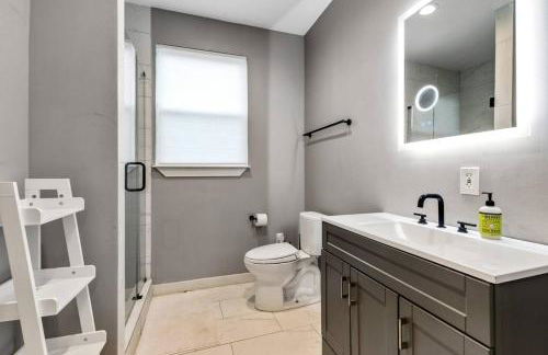 ADU Washer and Dryer Kitchen Walk Bishop Arts - Foto 4