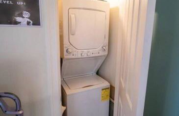 Adorable Cozy House with Parking and Loft! - Foto 41