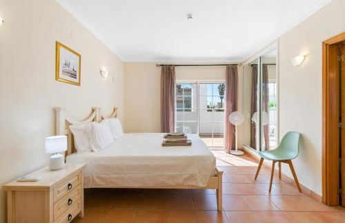 Vila Rolas - Beautiful 5 bed villa with pool and aircon 3 min to Luz beach - Foto 16