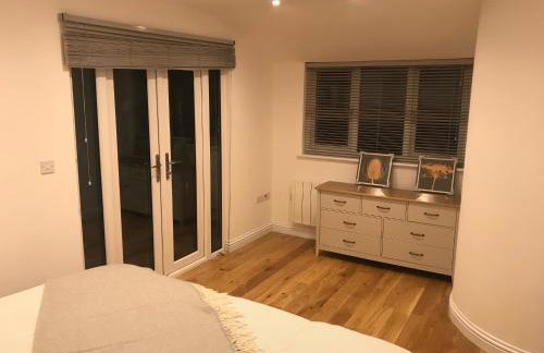 Redhill Lodge - Photo 4