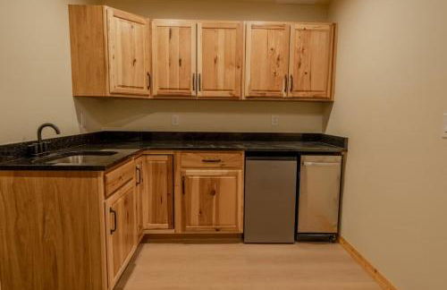 FoxHill Family Lodge Retreat with views from all sides and Hike over a hundred forty acres - Foto 29